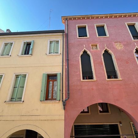 Appartamento Ai Portici Di Via Savonarola Padua Exterior foto